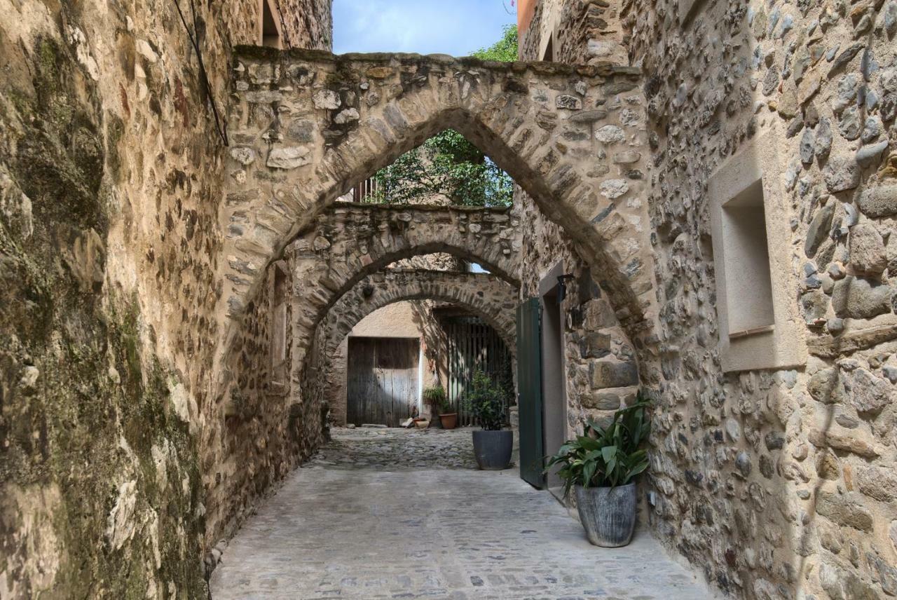 Hotel 3 Arcs Besalú Exteriér fotografie